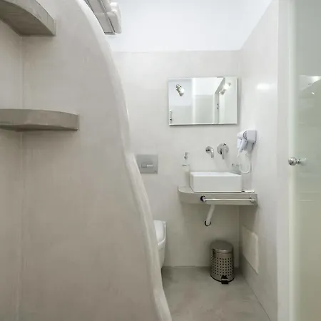 Elena Hotel